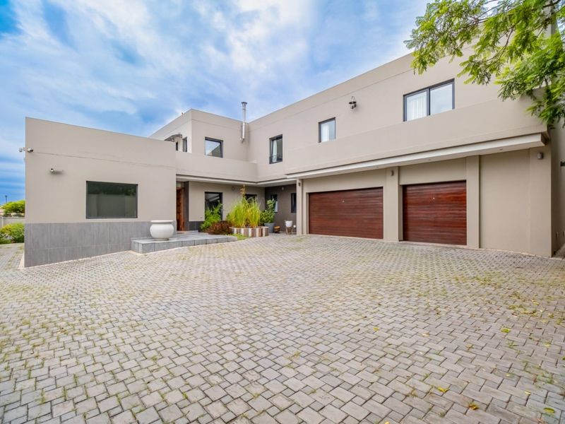 An Exceptional Sandton Masterpiece of Distinction - Photo 9