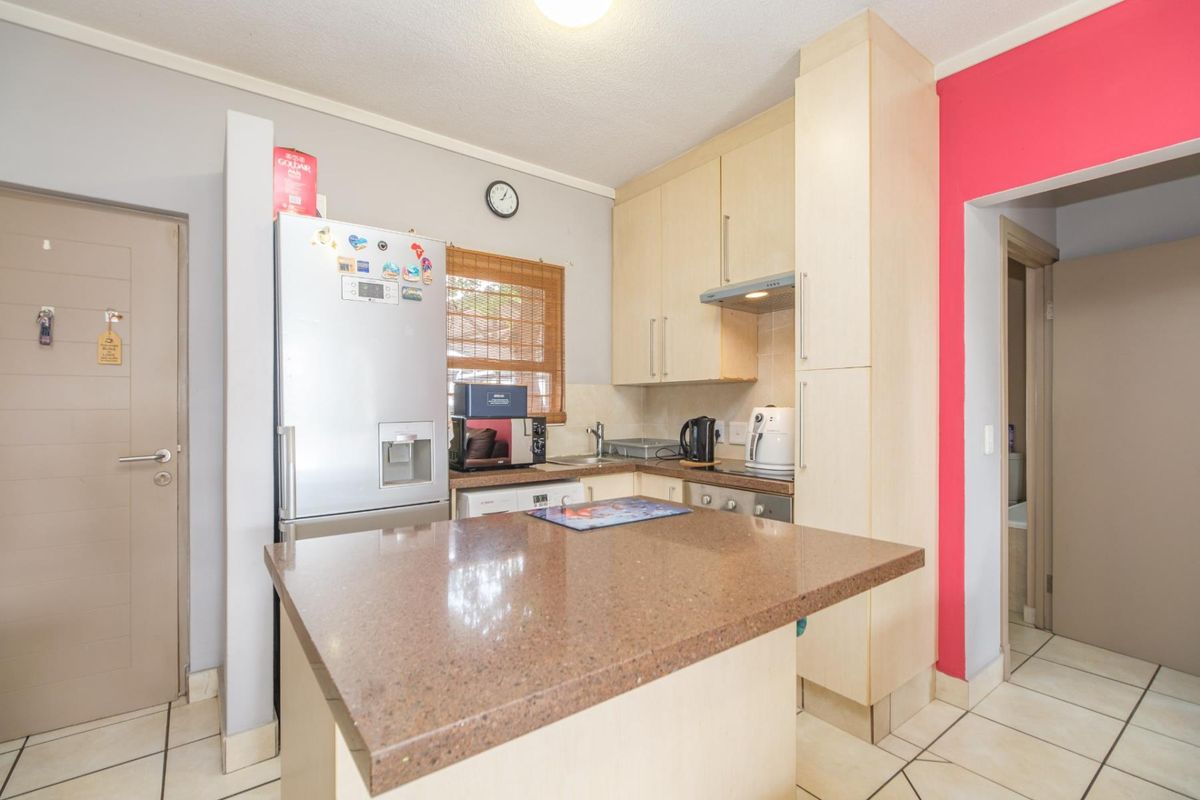 1 Bedroom Pet-friendly Garden Apartment! - Photo 4