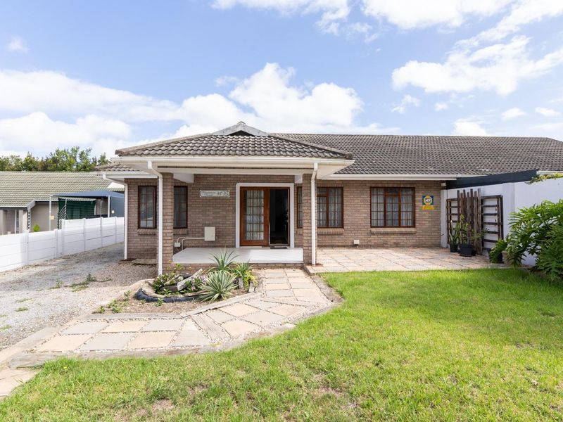 House For Sale in Heather Park George - Photo 2