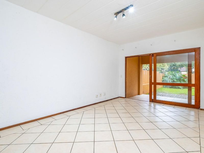 1 Bed Pet Friendly Garden Unit in Inyati Sands - Photo 4