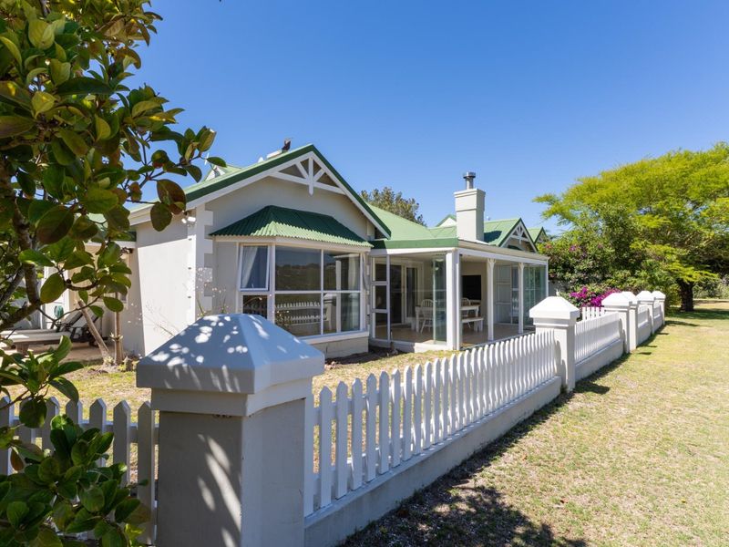 House Under Offer in River Club Plettenberg Bay - Photo 4