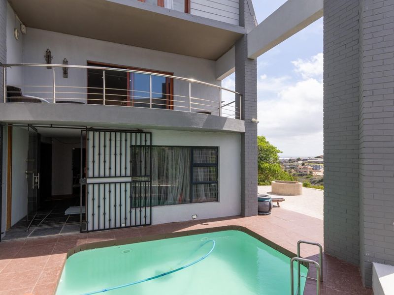 Multi-Level Coastal Home of Space, Style and Serenity - Photo 3