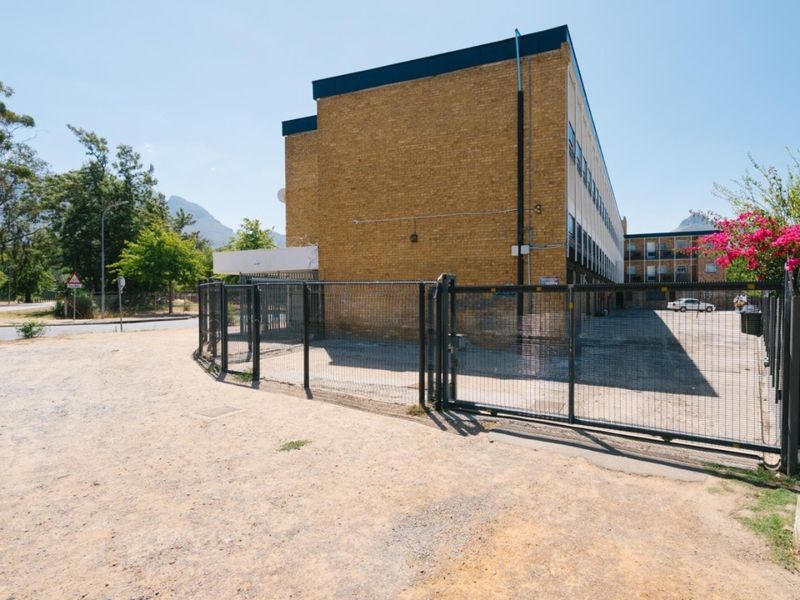 Seven Apartments in an Apartment Block - Photo 5