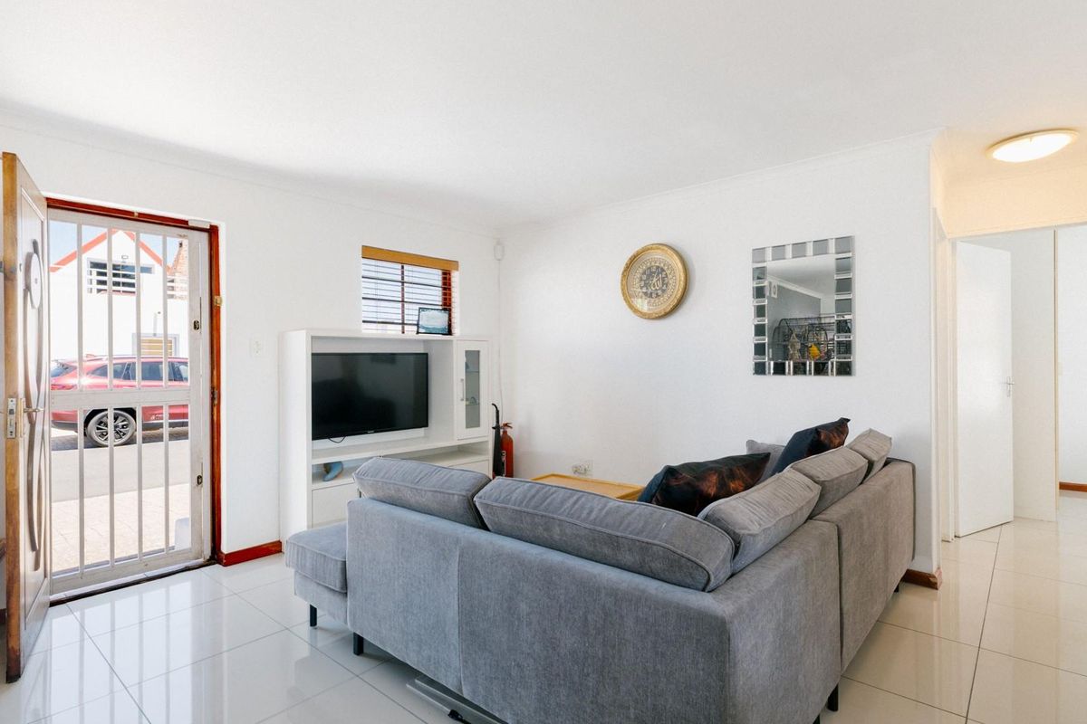 Cozy 3-Bedroom Home | Walk to Laguna Mall and Mykonos - Photo 4