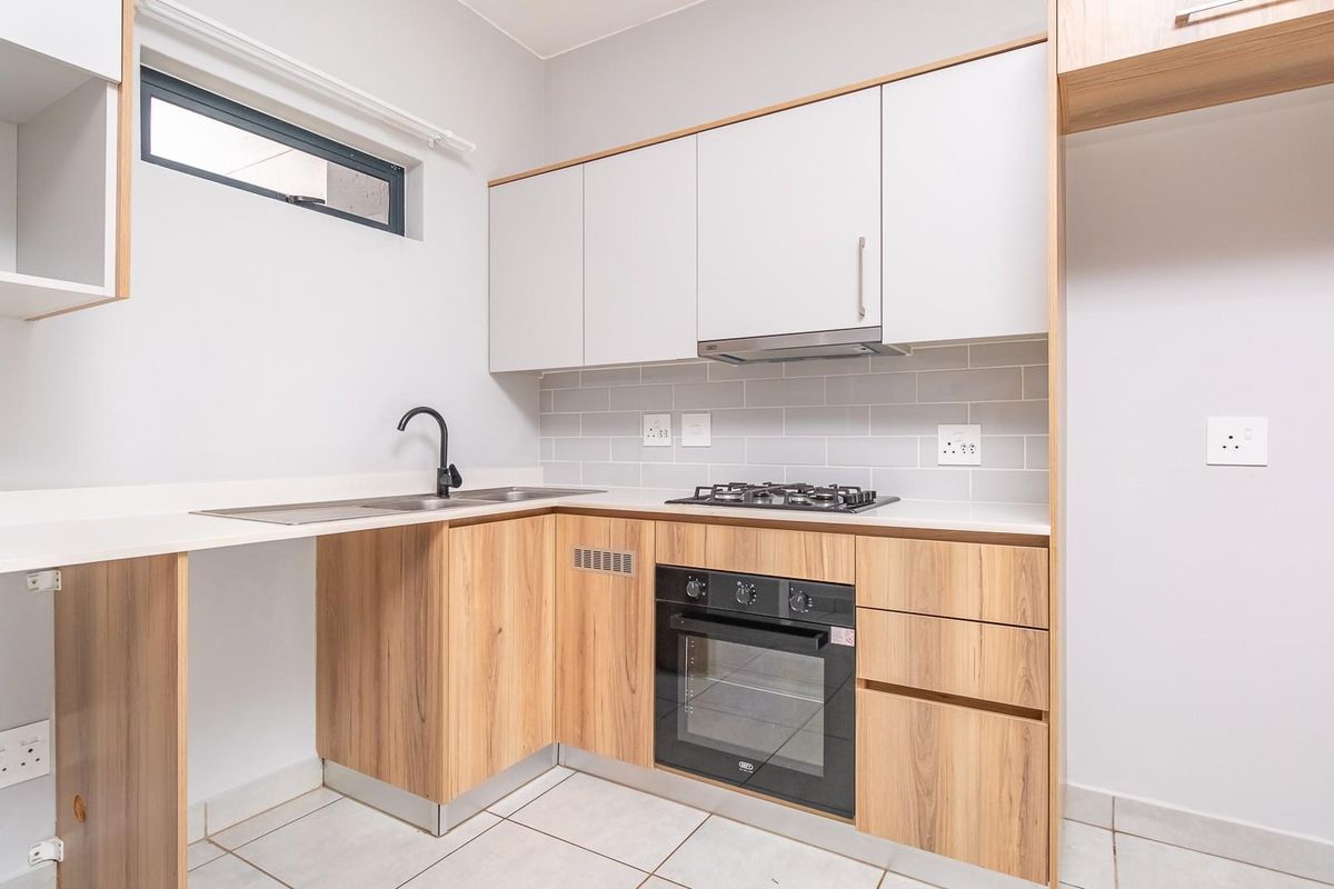 The Ultimate Lock-up-and-Go Garden Unit - Photo 3