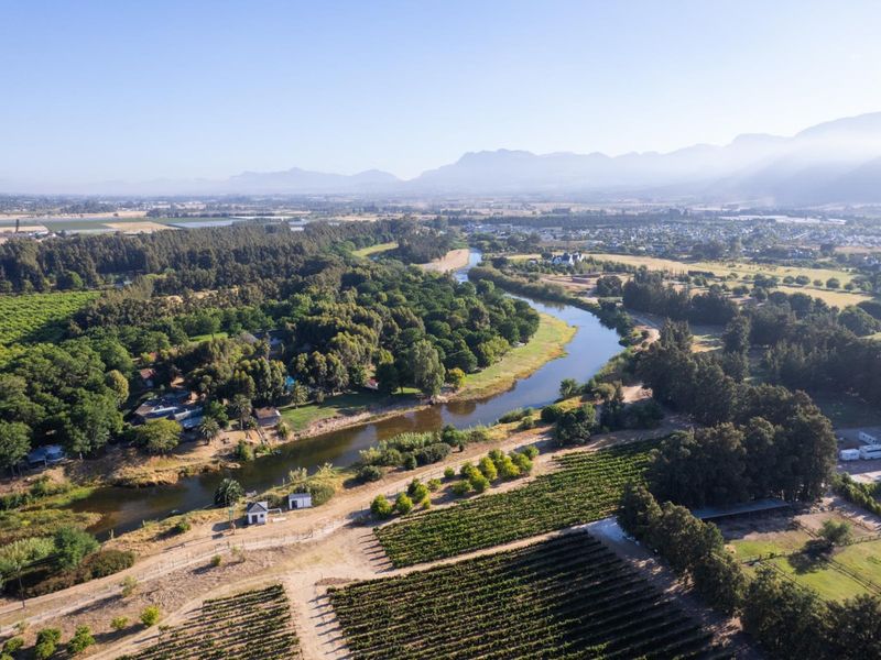 A Rare Chapter in the Cape Winelands - Photo 3