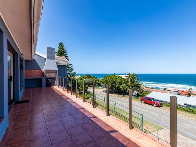 Spacious sea view home witch income generating opportunity - Photo 9