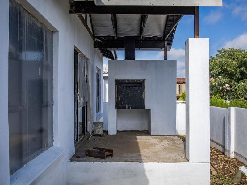 FOR SALE | New Townhouse Units under construction in Bendor Estate. - Photo 7