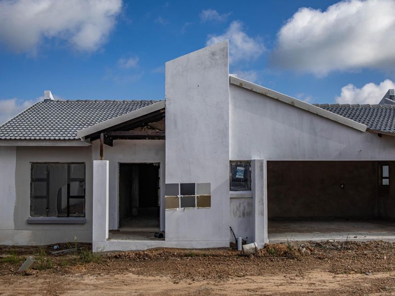 FOR SALE | New Townhouse Units under construction in Bendor Estate. - Photo 5