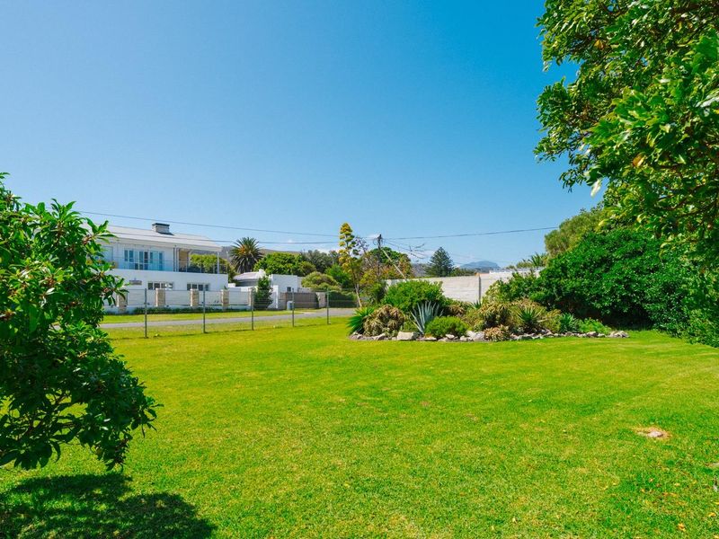 House Under Offer in Westcliff Hermanus Western Cape - Photo 10