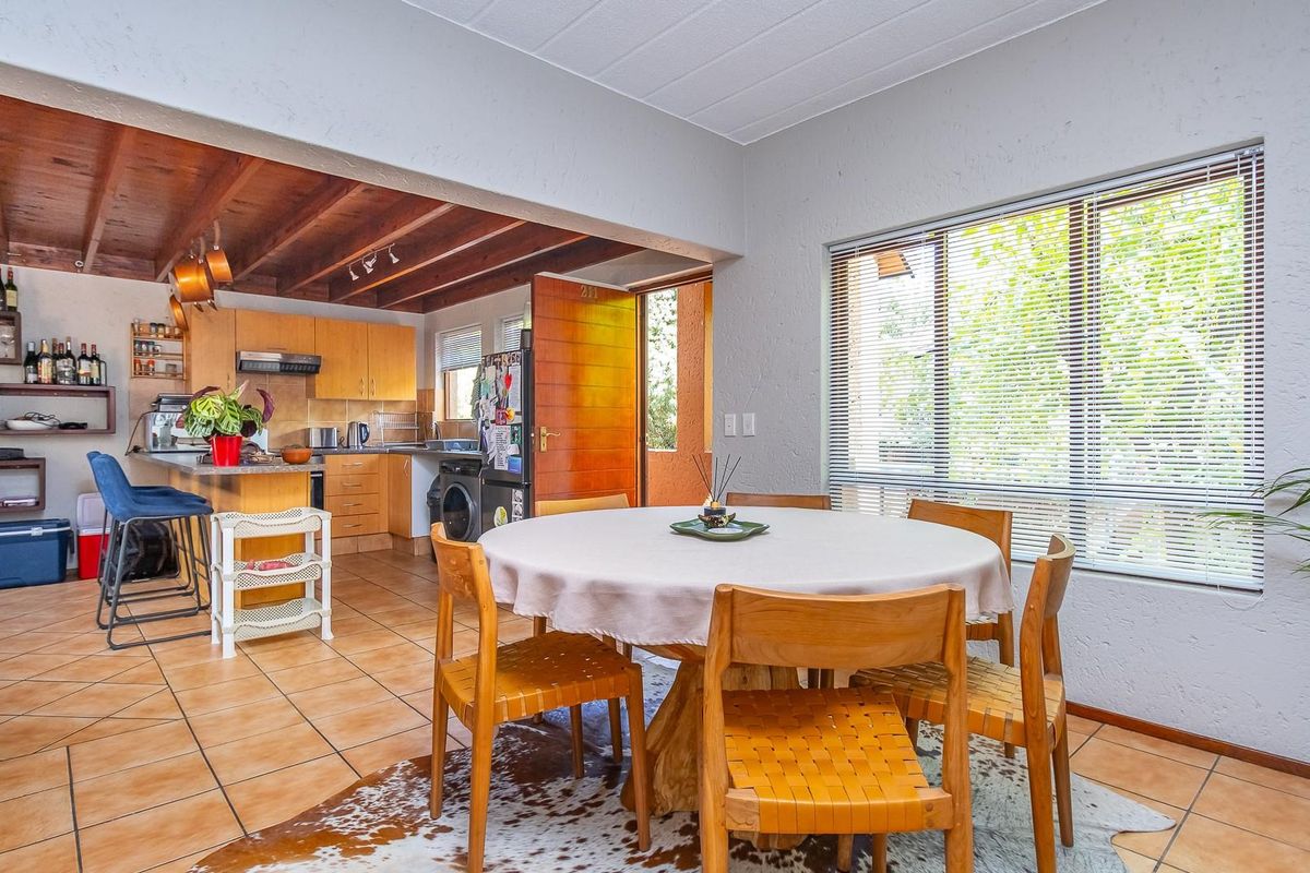 2 Bed Loft Unit with Perfect Sunset Views - Photo 2