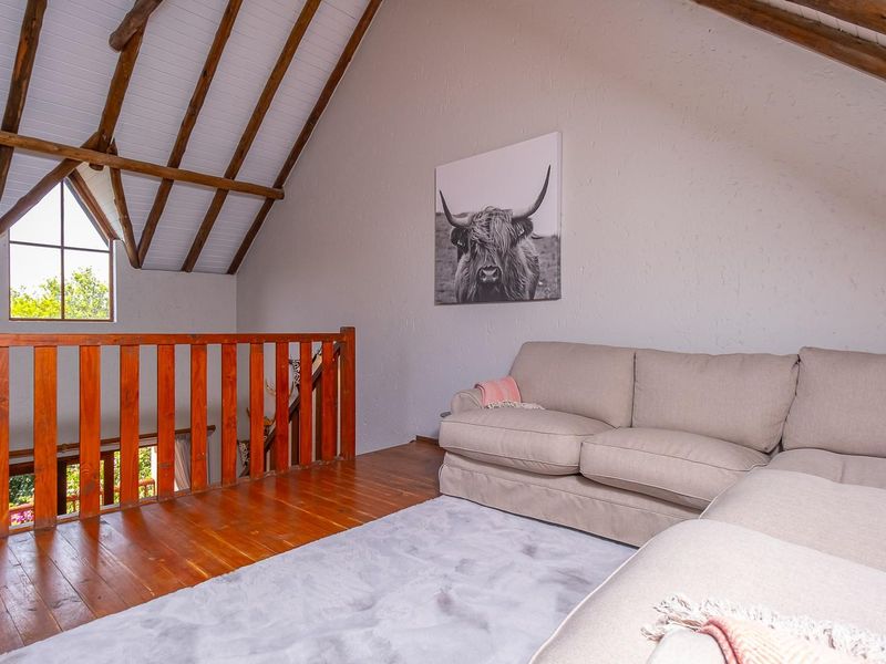 2 Bed Loft Unit with Perfect Sunset Views - Photo 3