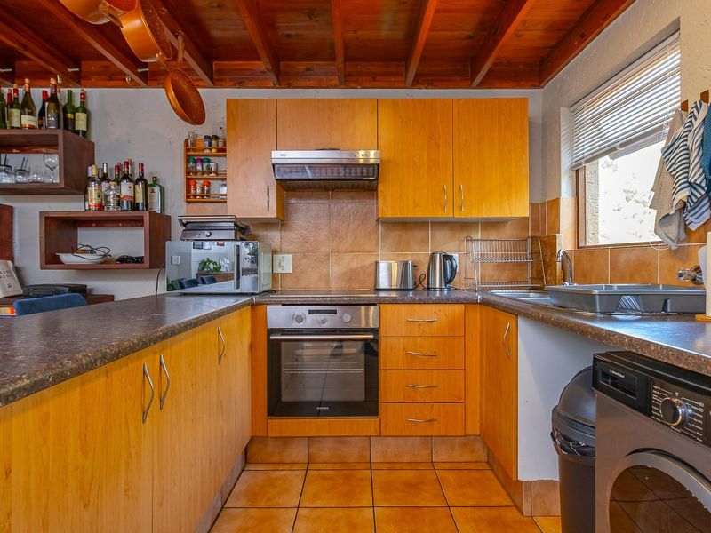 2 Bed Loft Unit with Perfect Sunset Views - Photo 9