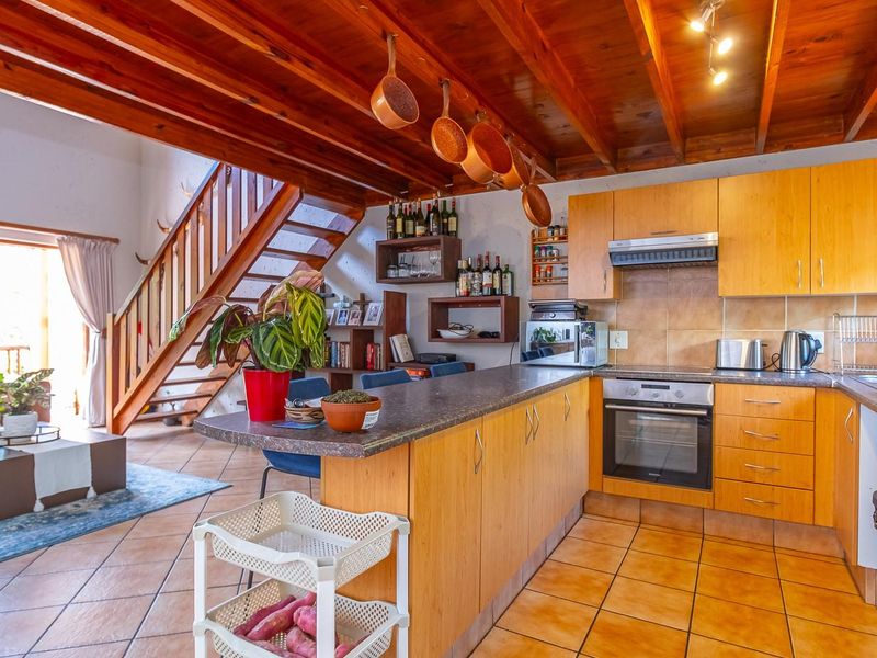 2 Bed Loft Unit with Perfect Sunset Views - Photo 8