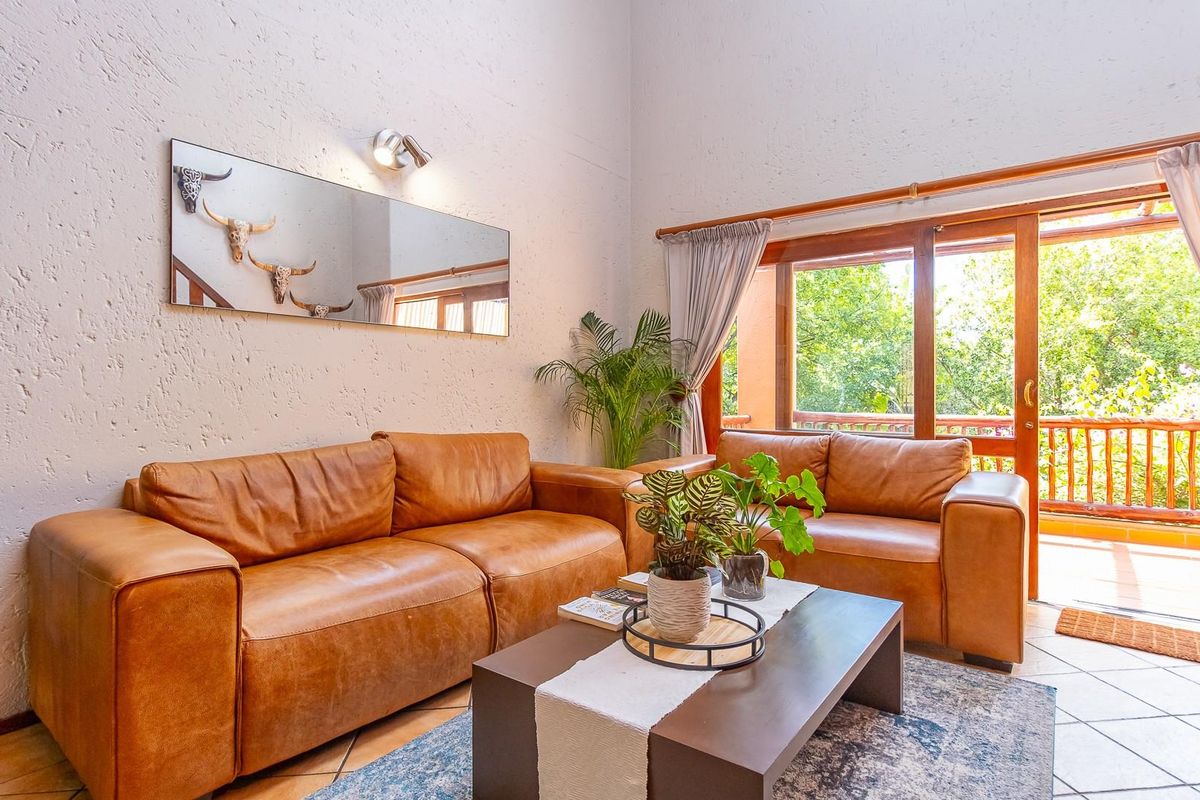Priced to Sell - Massive 139 sqm Loft Apartment - Photo 5