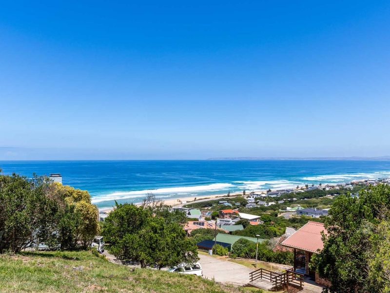 Large stand with breathtaking sea views - Photo 2