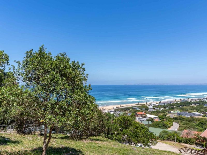 Large stand with breathtaking sea views - Photo 6