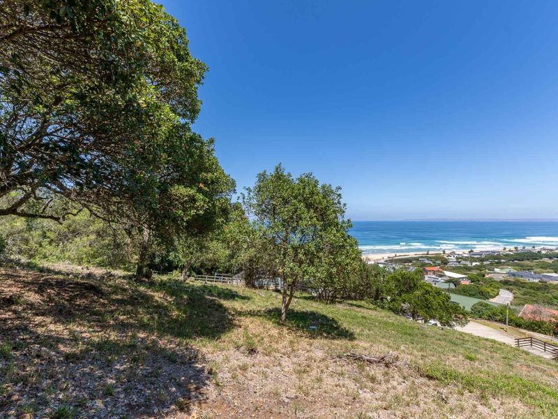 Large stand with breathtaking sea views - Photo 7