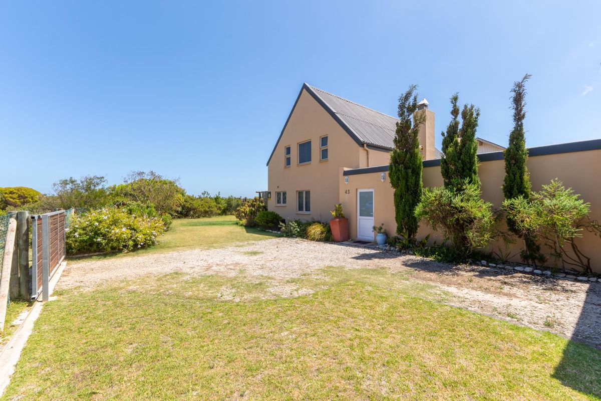 Looking for a house with Air B and B Potential? Betty's Bay - Photo 2