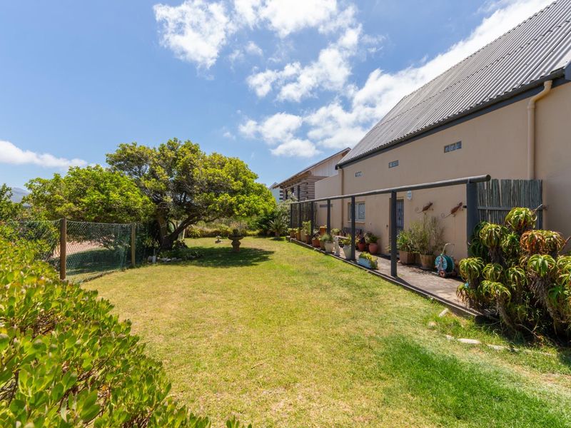 Looking for a house with Air B and B Potential? Betty's Bay - Photo 6