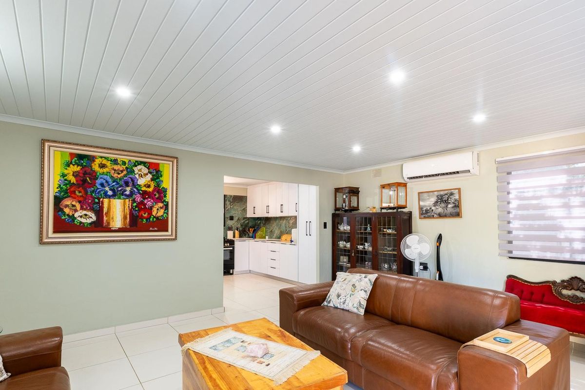 Family Home in Sought After Suburb - Photo 5