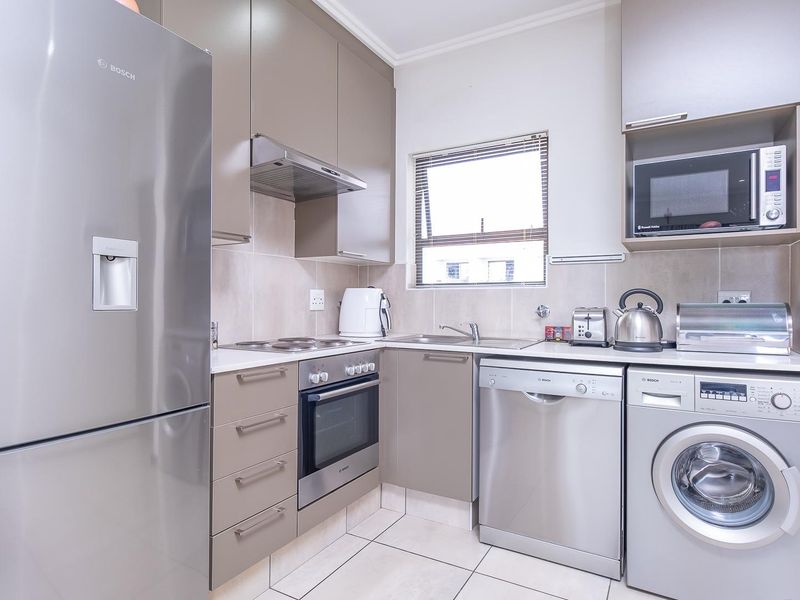 Immediate Returns - Tenanted 1-Bed in Barbeque Downs - Photo 3