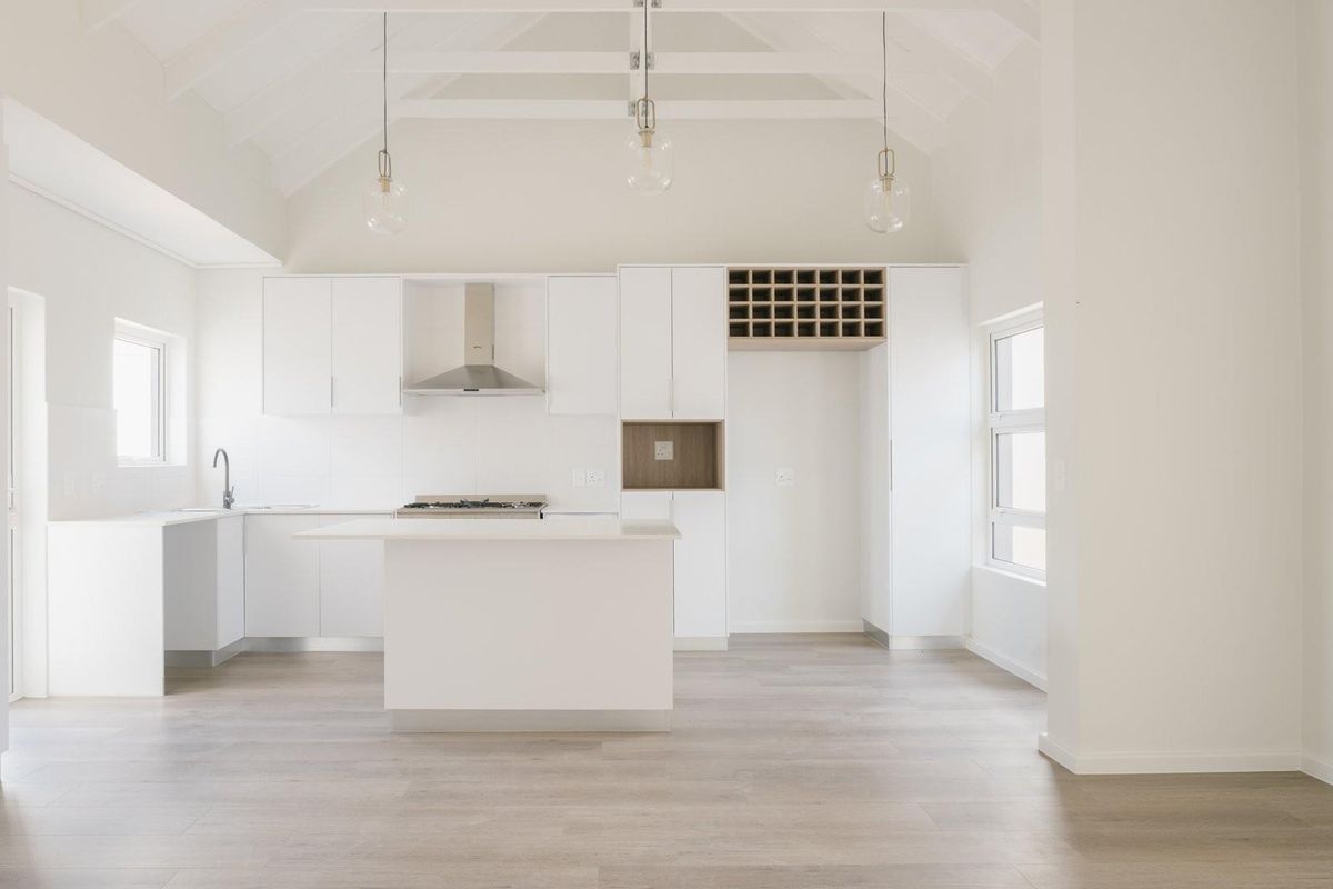 Newly built three bedroom home in Bergenhof Village - Photo 4