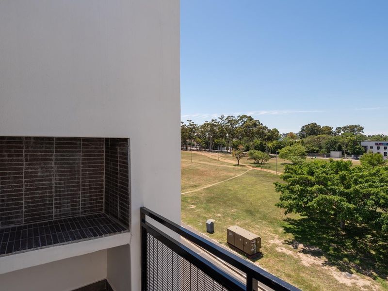 Safe and Secure Studio Apartment Available - Photo 9