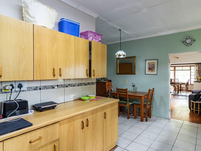 A Perfect Blend of Space and Peace - Photo 7