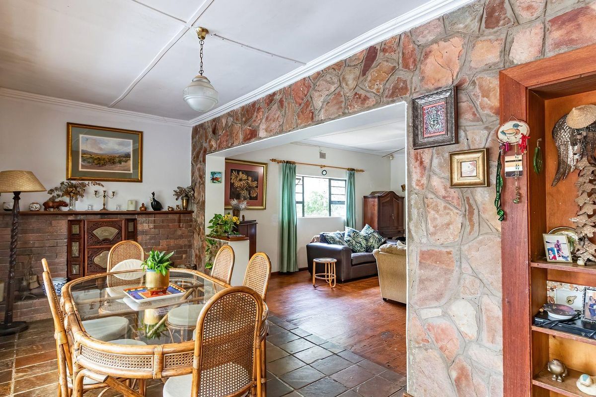 A Perfect Blend of Space and Peace - Photo 4