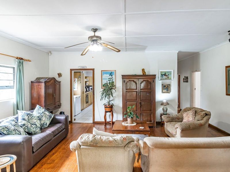 A Perfect Blend of Space and Peace - Photo 5