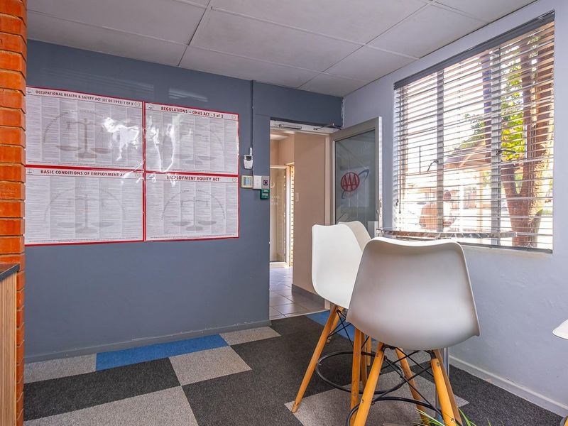 Prime Ground Floor Office Suite | Fully Tenanted Investment - Photo 8