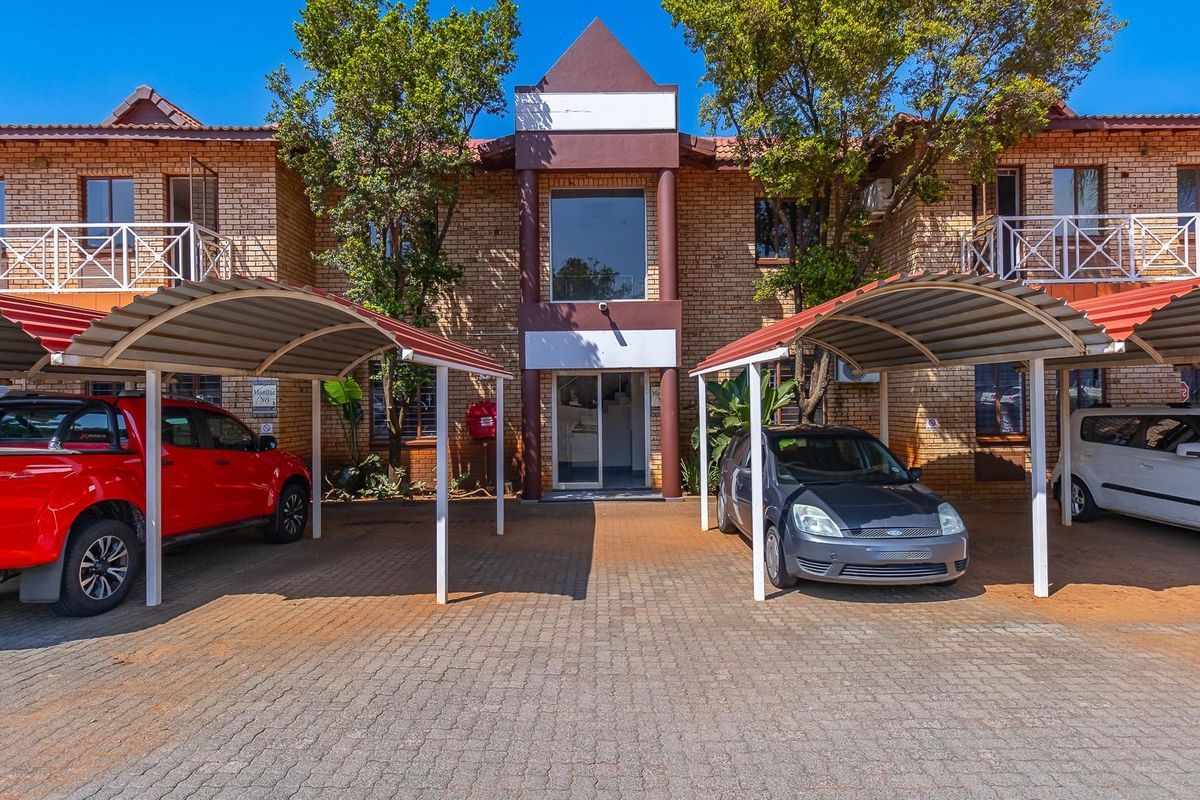 Prime Ground Floor Office Suite | Fully Tenanted Investment - Photo 3