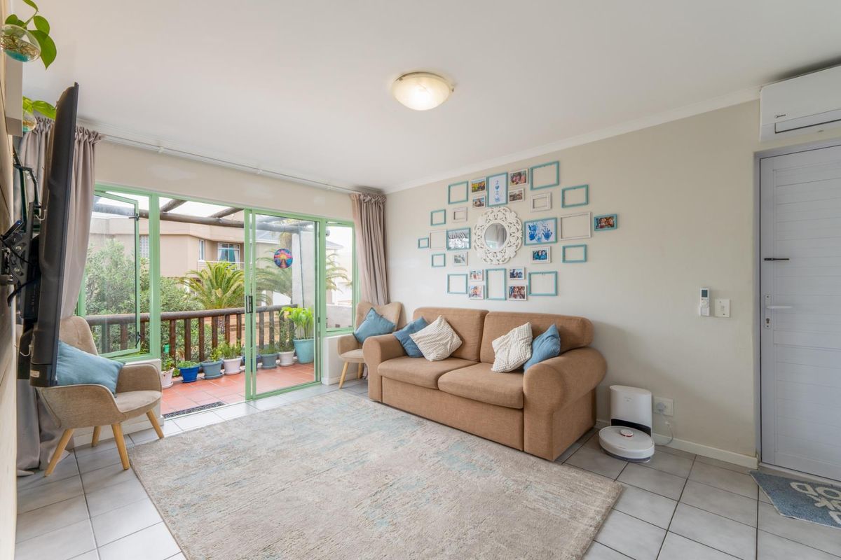 Apartment Under Offer in Greenways Golf Estate Strand - Photo 3