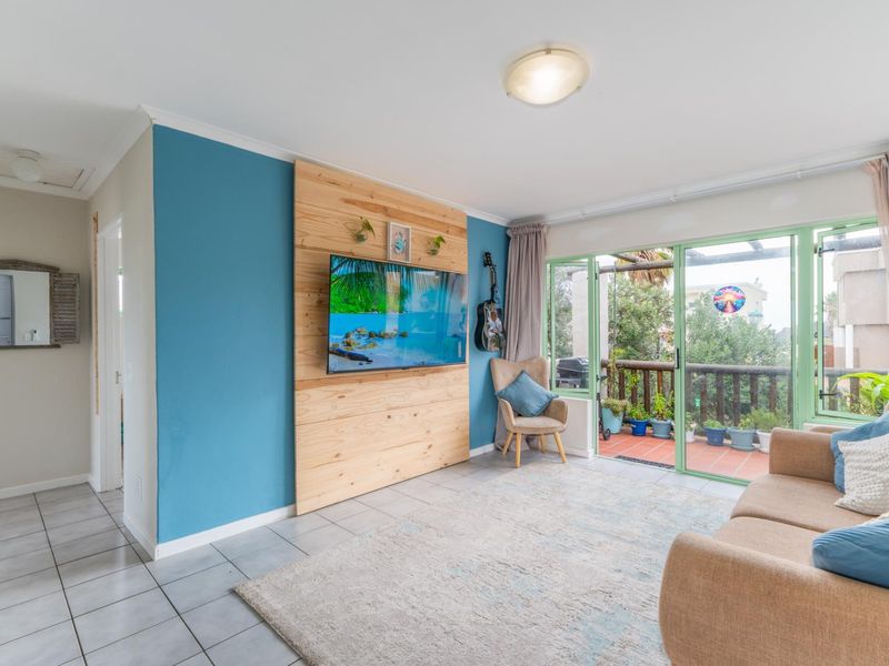 Apartment Under Offer in Greenways Golf Estate Strand - Photo 2