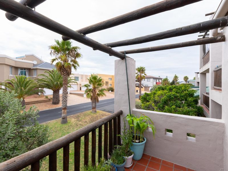 Apartment Under Offer in Greenways Golf Estate Strand - Photo 5