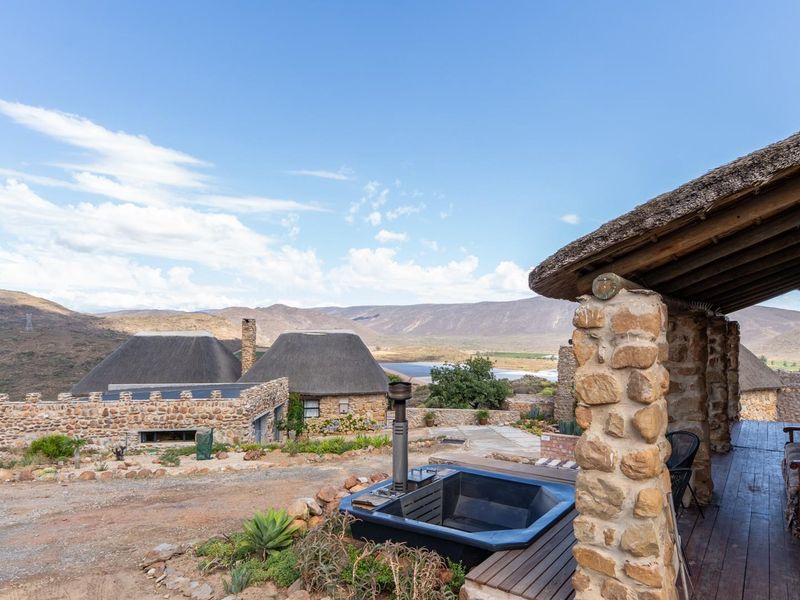 A stunning cottage with incredible views - Photo 7