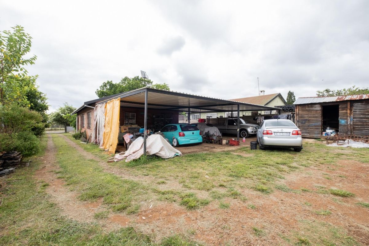 Recently Renovated 3-Bedroom Home in Howick West - Photo 5