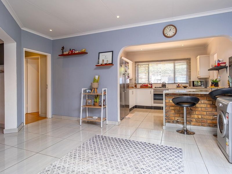 Your dream home awaits you - Photo 3