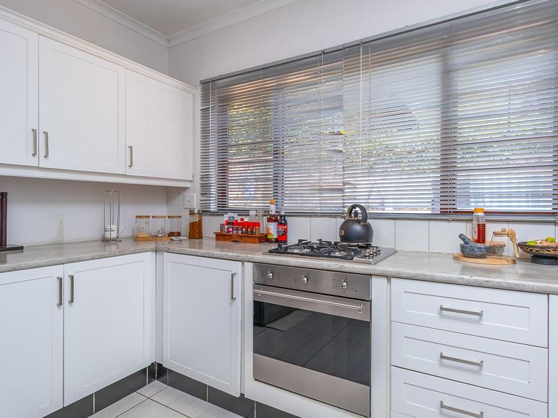 Your dream home awaits you - Photo 7