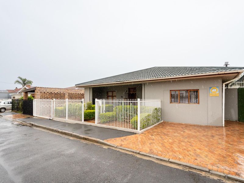 Two-Bedroom House To Let - Lochnerhof - Strand - Photo 3