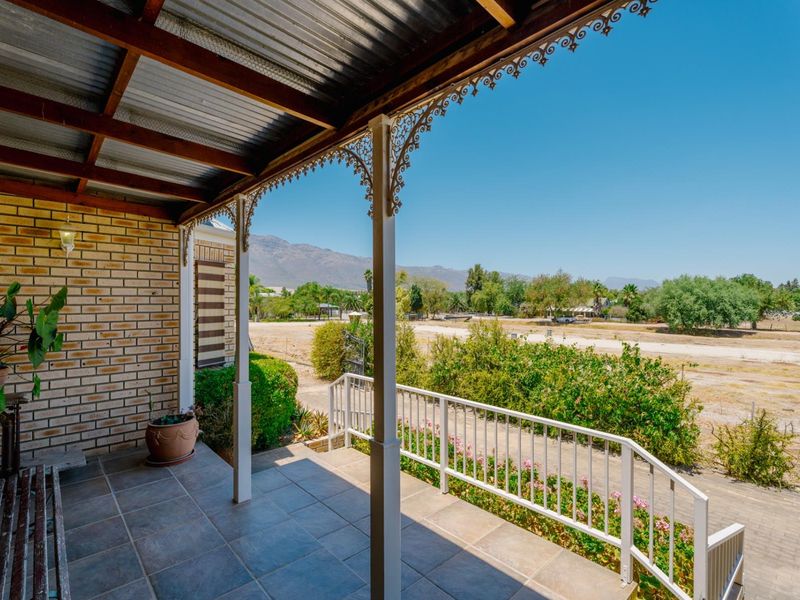 Where Country Charm Meets Your Forever Home - 51B Rose Street, Porterville - Photo 10