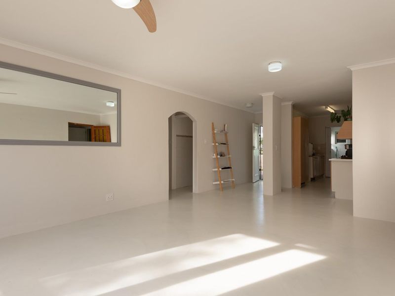 Three-Bedroom House To Let - Canwick - Somerset West - Photo 3