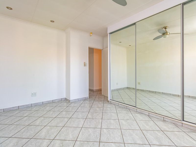 2 Bedroom 1 Bathroom 1 Garage Townhouse for Sale - Photo 10