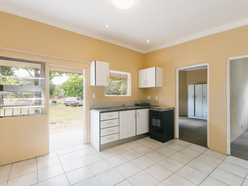 Amazing 2-bedroom granny flat in a tranquil surrounding TO LET at R10,500/month in Joostenberg - Photo 7