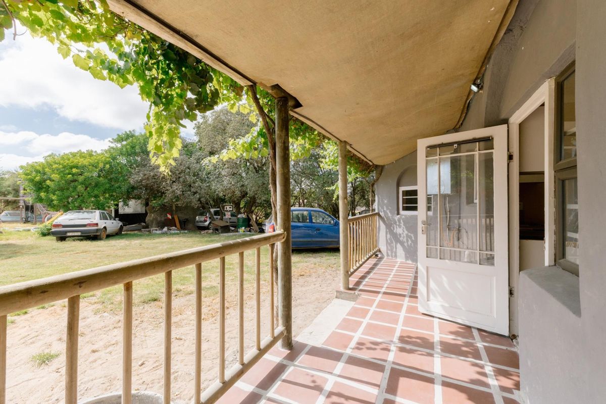 Amazing 2-bedroom granny flat in a tranquil surrounding TO LET at R10,500/month in Joostenberg - Photo 3