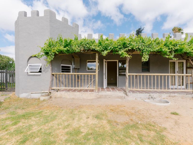 Amazing 2-bedroom granny flat in a tranquil surrounding TO LET at R10,500/month in Joostenberg - Photo 2