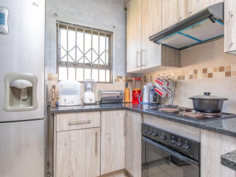 Double-Storey Townhouse with Private Garden in Montana, Pretoria - Photo 7