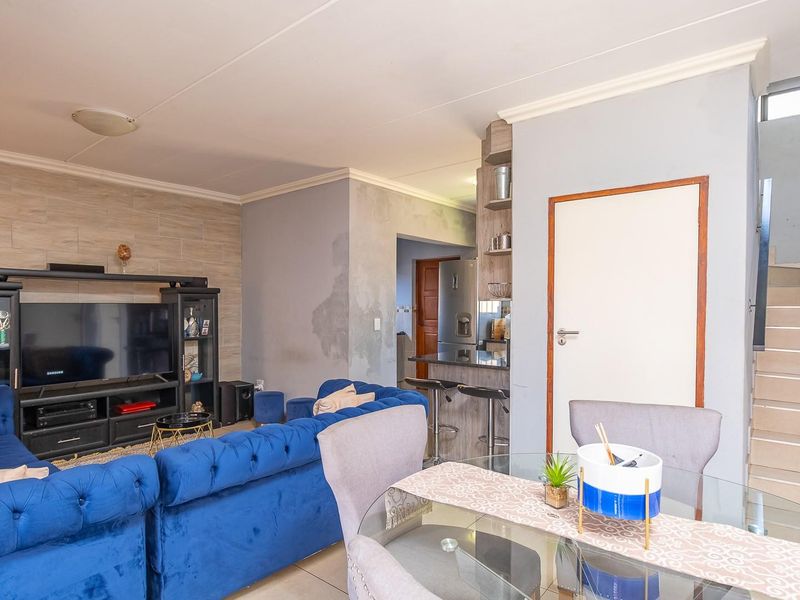 Double-Storey Townhouse with Private Garden in Montana, Pretoria - Photo 1