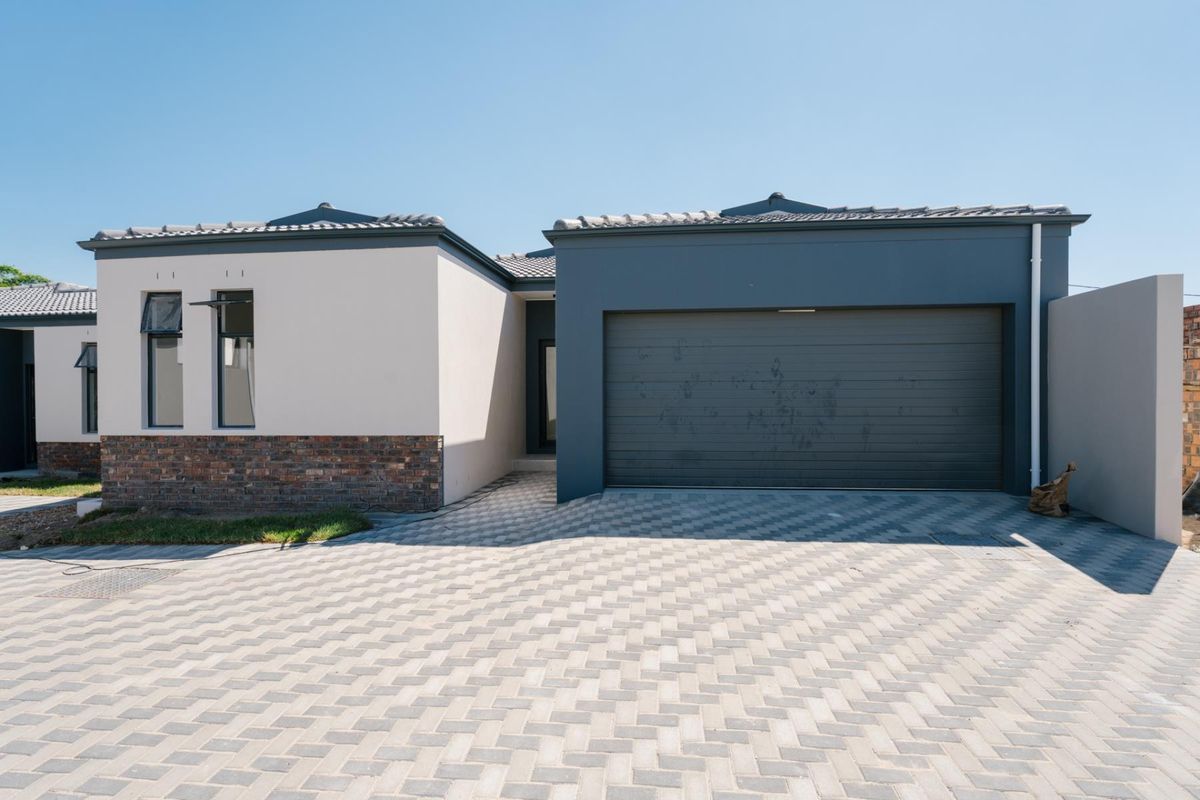 Brand-New 3 Bedroom Home to Rent in Honeydew Country Estate - Photo 4